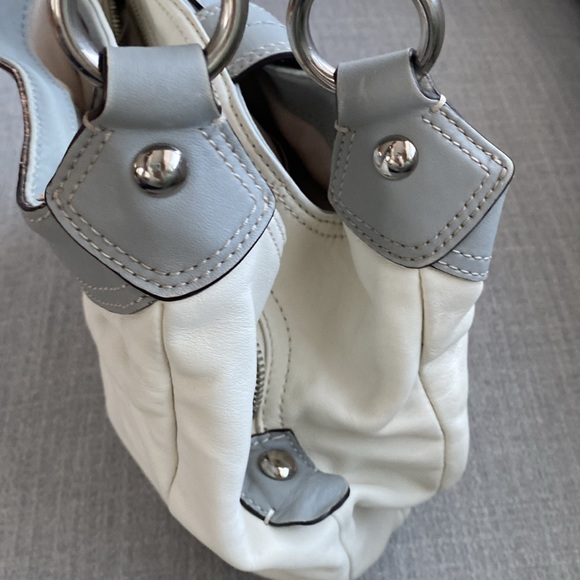 Bundle of two Coach mini white bag And brown mini Wallet - Picture 6 of 16